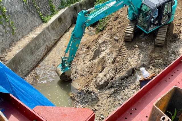 中野駅家線外単県道路改良工事の画像