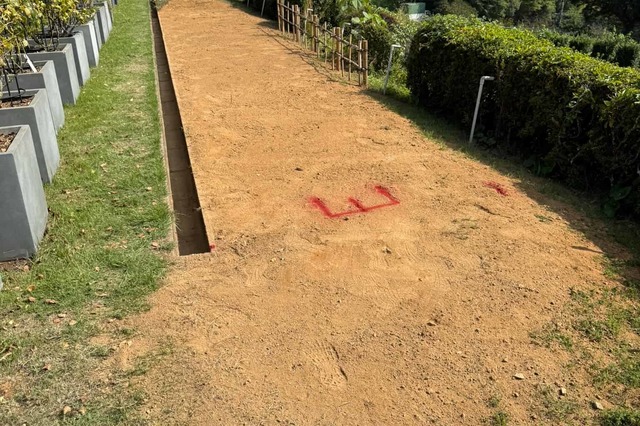 園芸センターベンチ設置工事の画像01